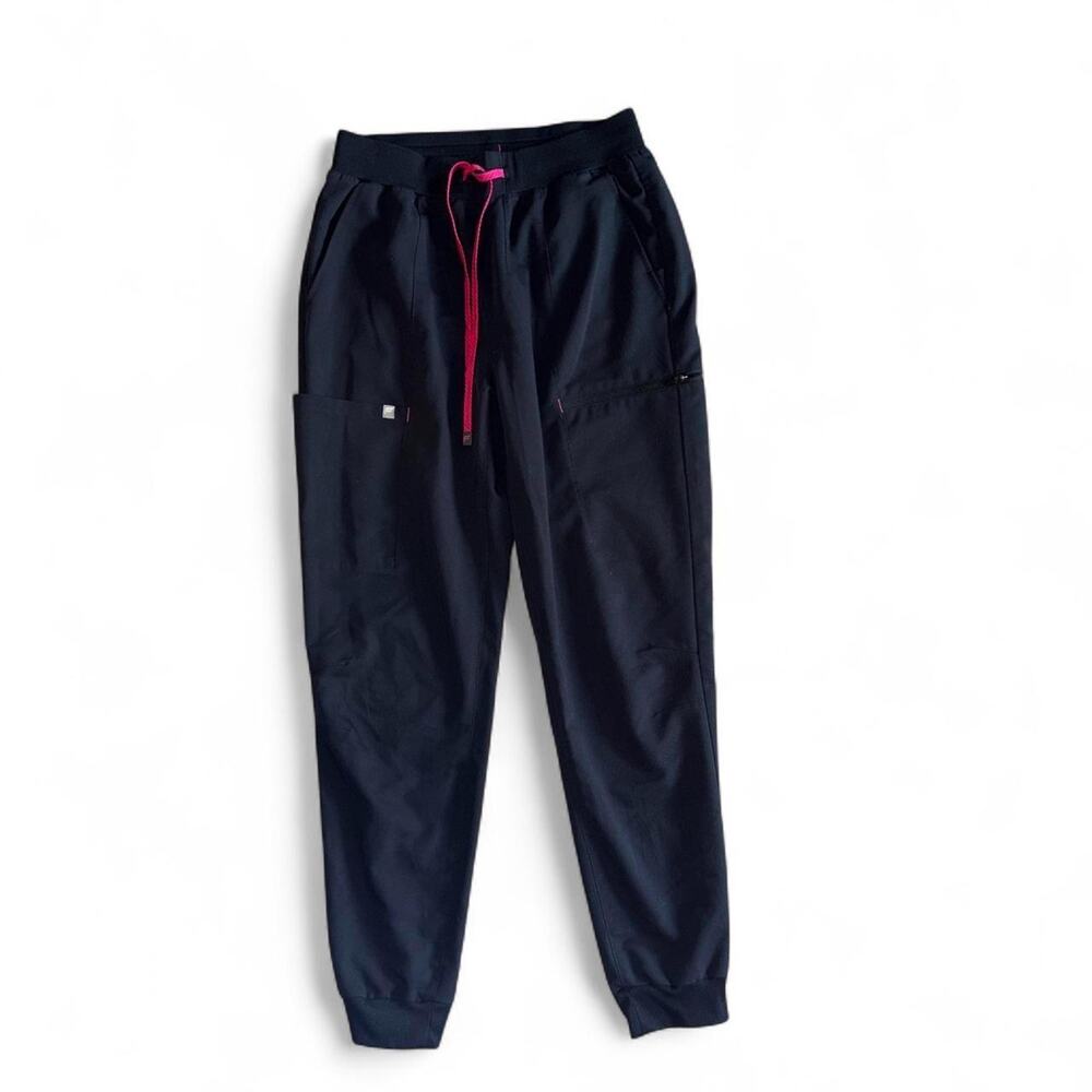 Fabletics medium black scrubs joggers , size M